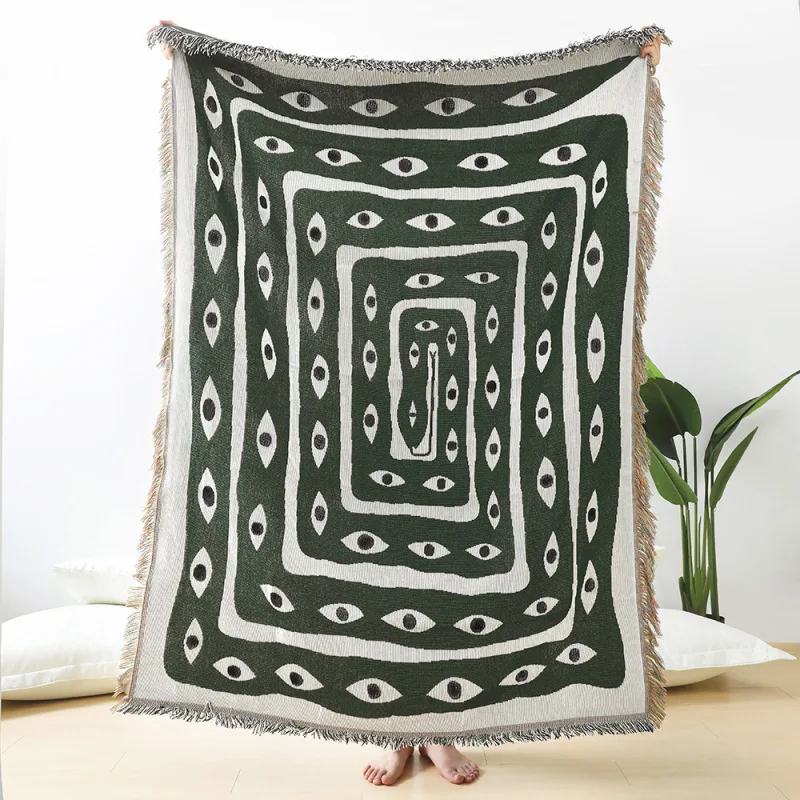 Boho Throw Blanket Fringe - Zielono-biały koc żakardowy z motywem złego
